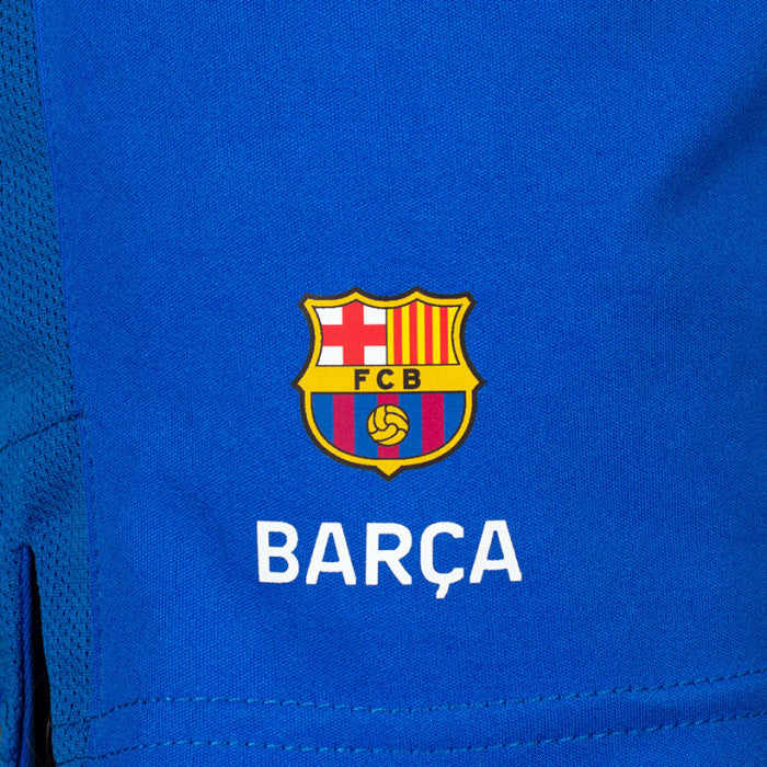 Sporty Barcelona coach short