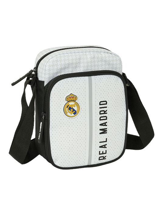 The practical side bag of Real Madrid 2024-25